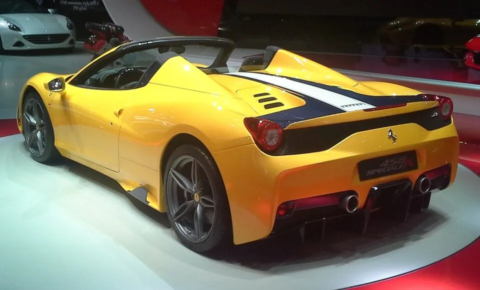Ferrari 458 Speciale A (2014–2015)