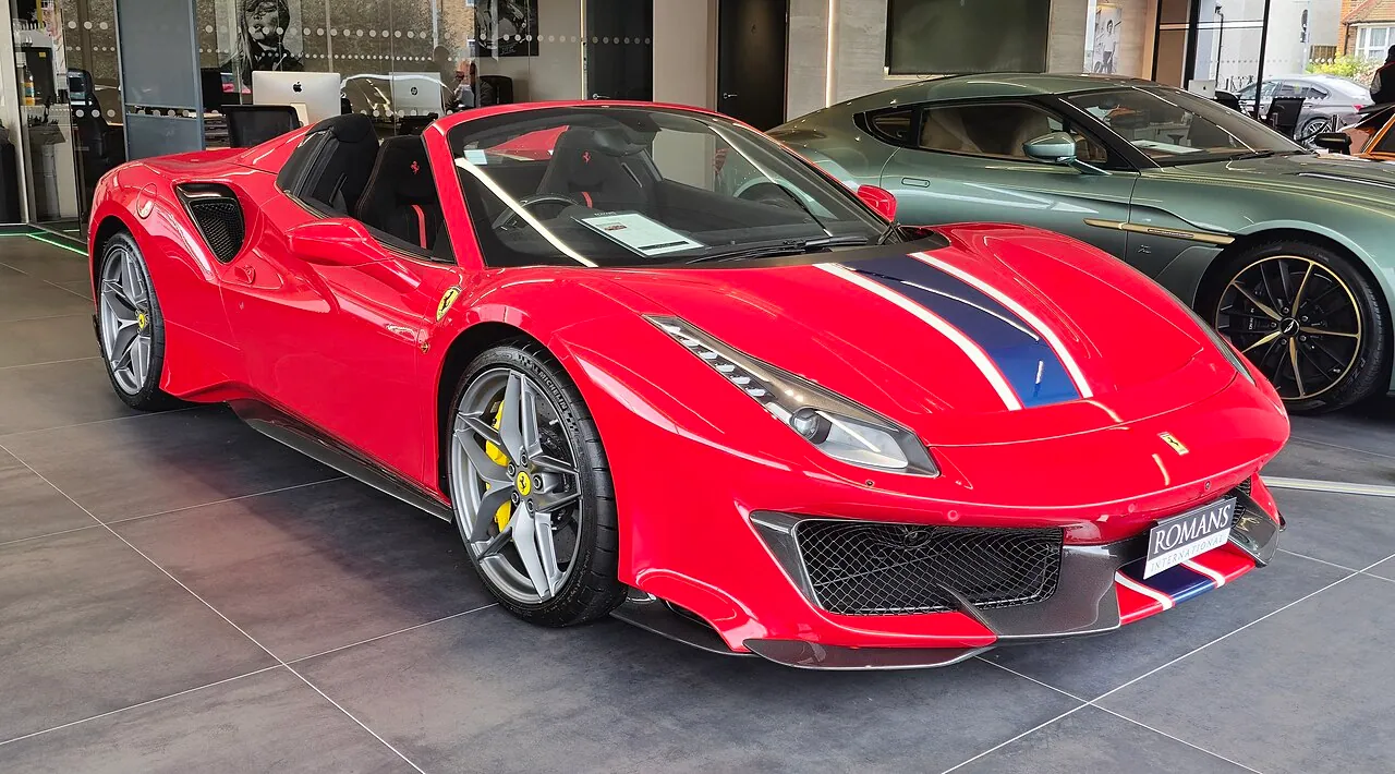 Ferrari 488 Pista Spider (2018–2020)