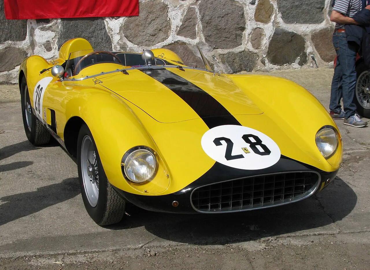 Ferrari 500 TRC (1957)