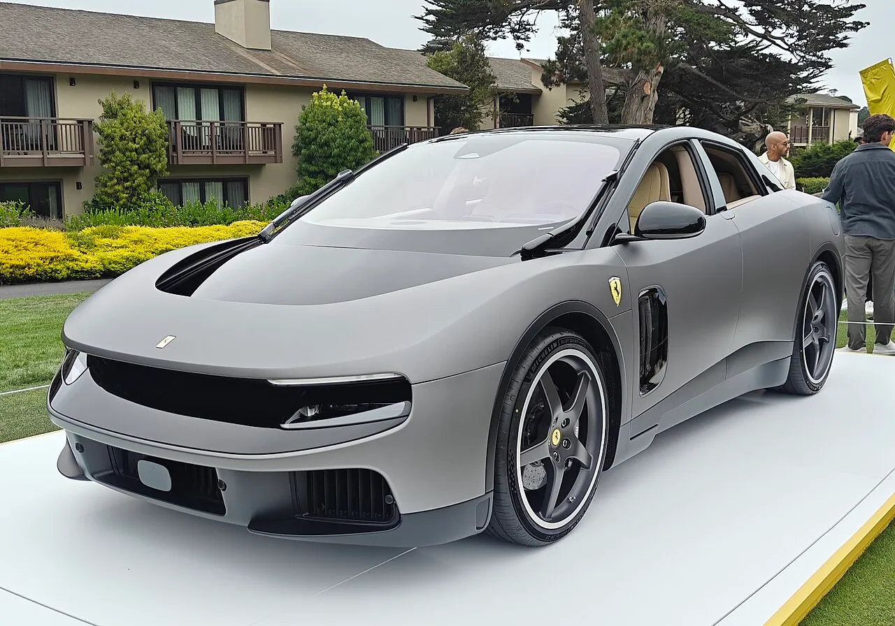 Ferrari Luce (seit 2026)