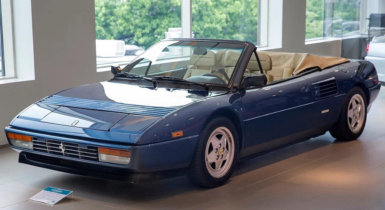 Ferrari Mondial t (1988–1993)